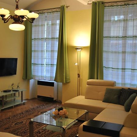 פראג Vertigo Apartment מראה חיצוני תמונה